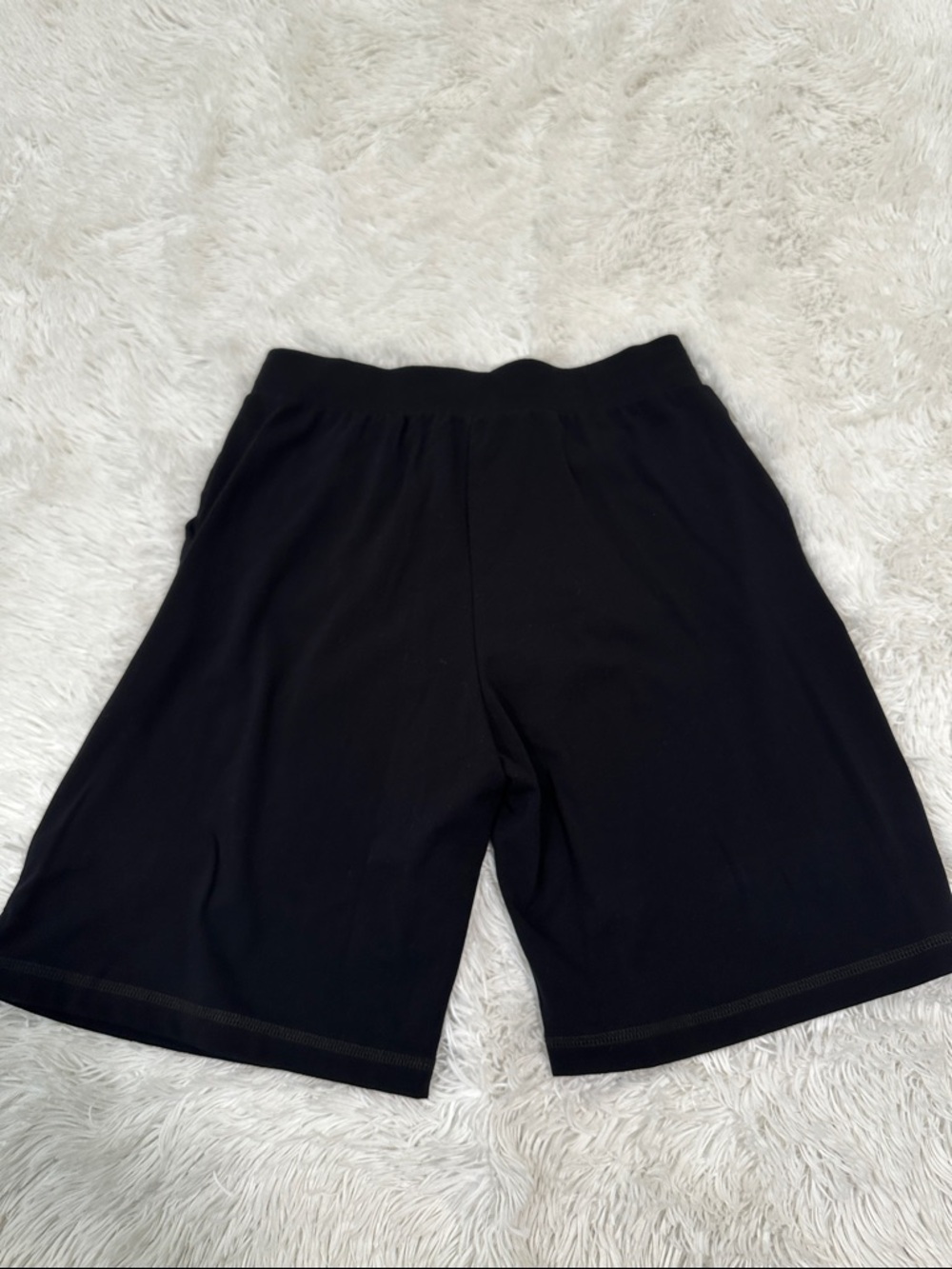 🧚🏻♀️ Cozy Earth Lounge Shorts - Picture 2 of 4